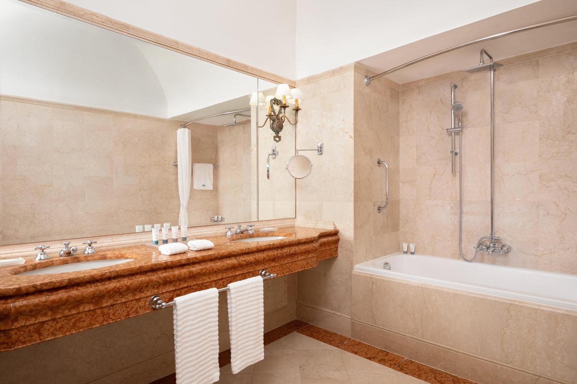 The Westin Excelsior, Firenze Bagian luar foto